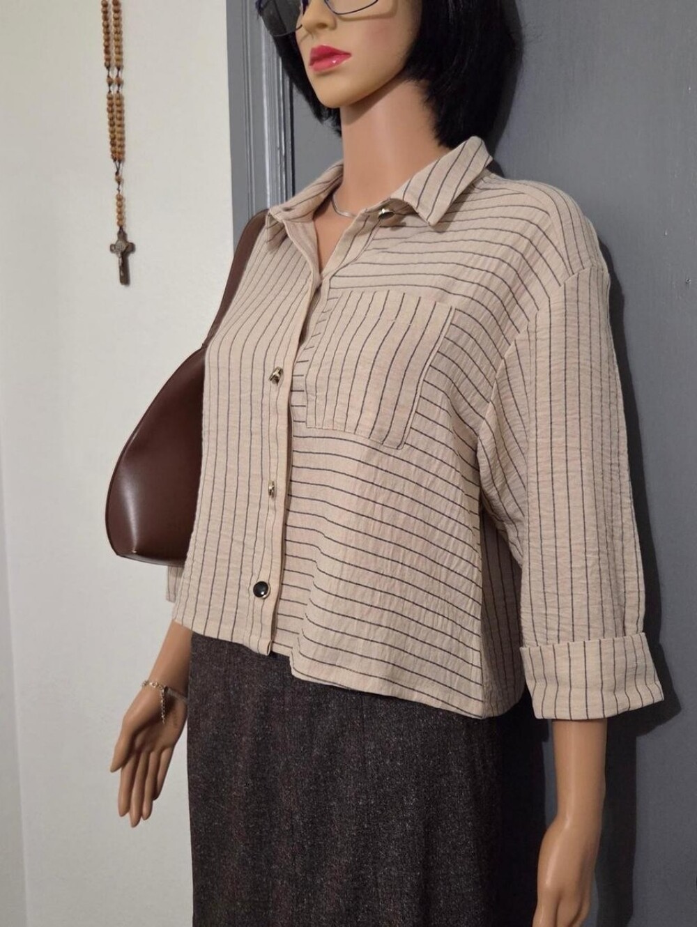 Olivia & Martin Striped Collar Cropped Blouse Size S